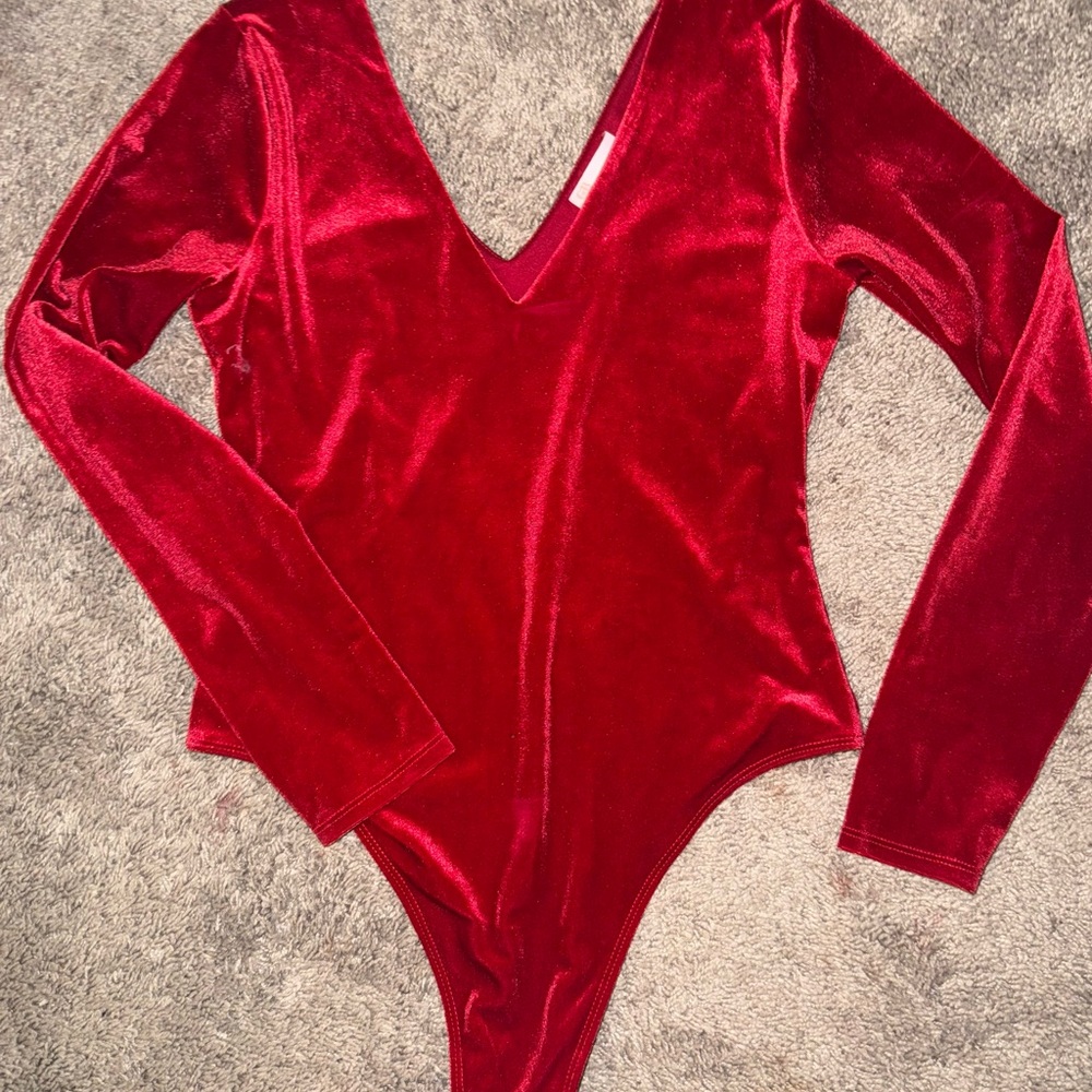 Gianni Bini Red Long Sleeve Fitted Bodysuit